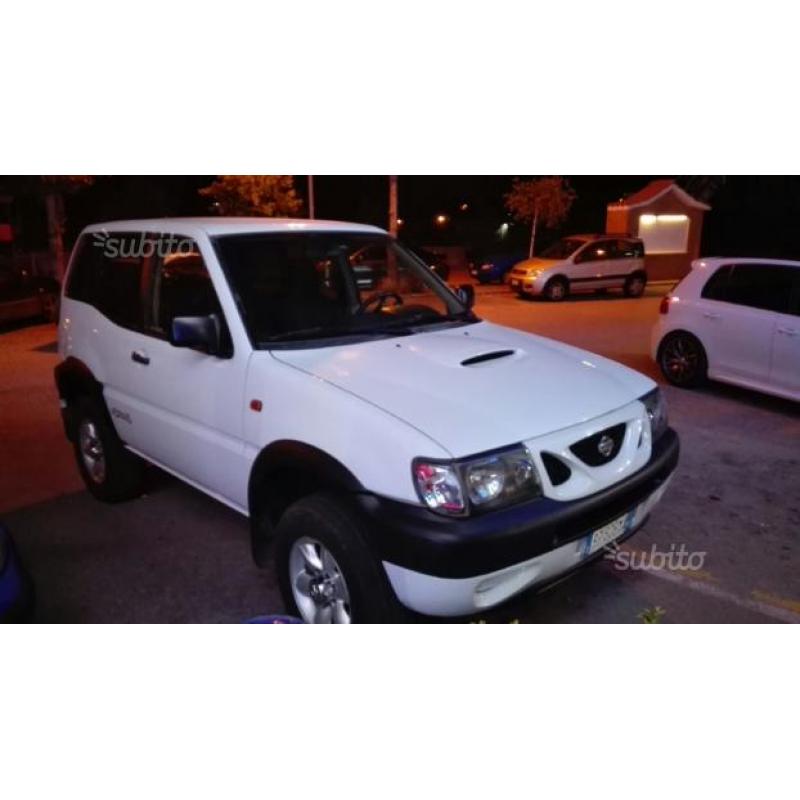 Nissan Terrano 2 Autocarro