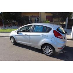 FORD Fiesta 5ª serie - 2010