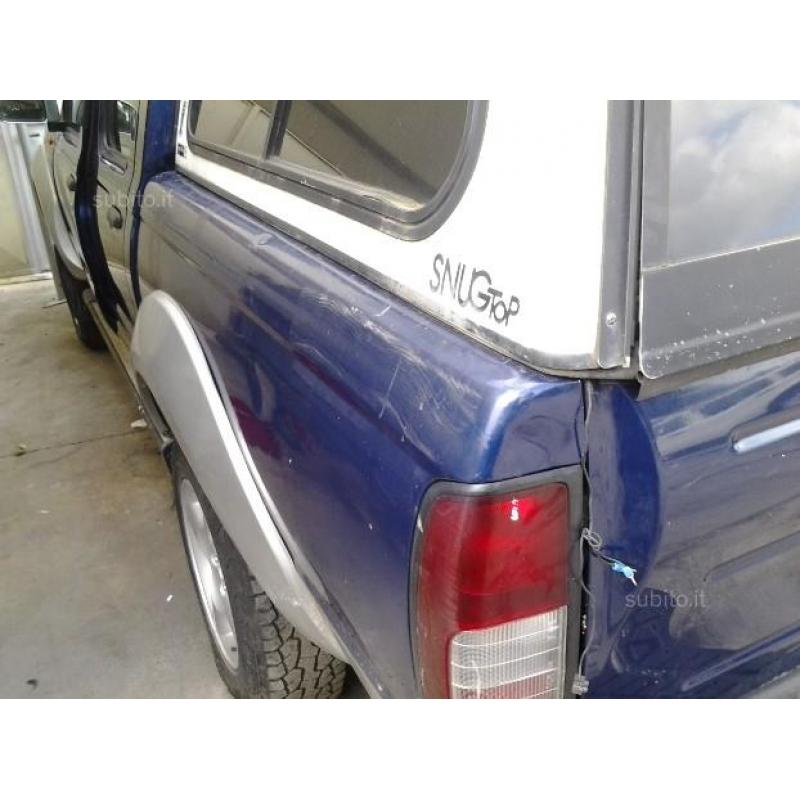 Cassone per Nissan Navara 2002, 4 porte