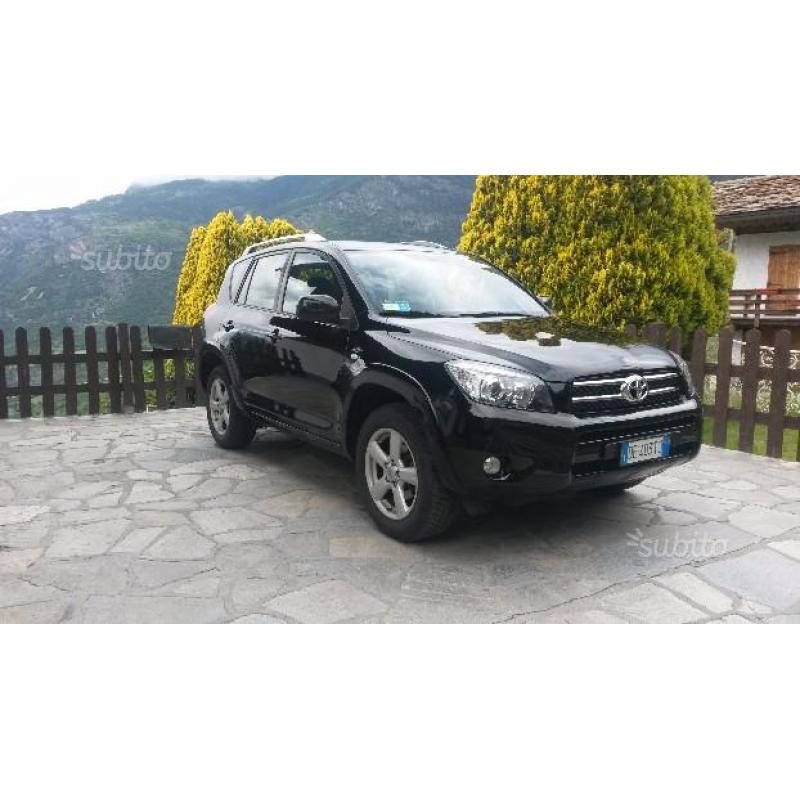 TOYOTA RAV4 3ª serie - 2007 D-Cat 130kw (177cv)