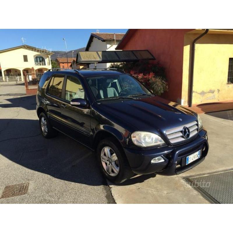 MERCEDES-BENZ ML 270 turbodiesel cat CDI SE Leat