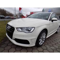 AUDI A3 1.6 TDI Attraction s-line