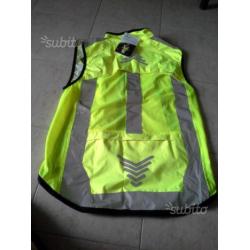 Gilet smanicato antivento nuovo con etichette