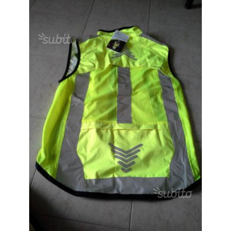 Gilet smanicato antivento nuovo con etichette