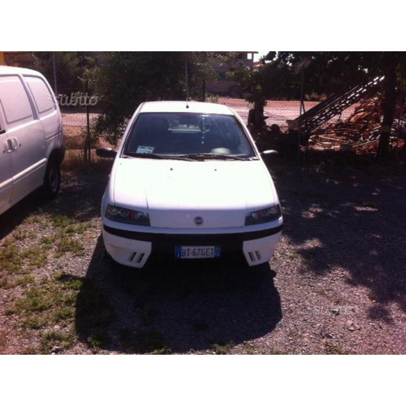 Punto 1.2 8v