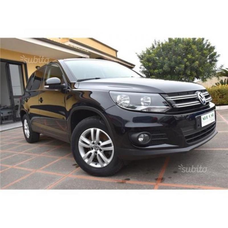 Volkswagen Tiguan 2.0 tdi 140cv TrendLine B - 2012