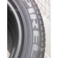 Due gomme estive Pirelli p7 235/55/R17 99v