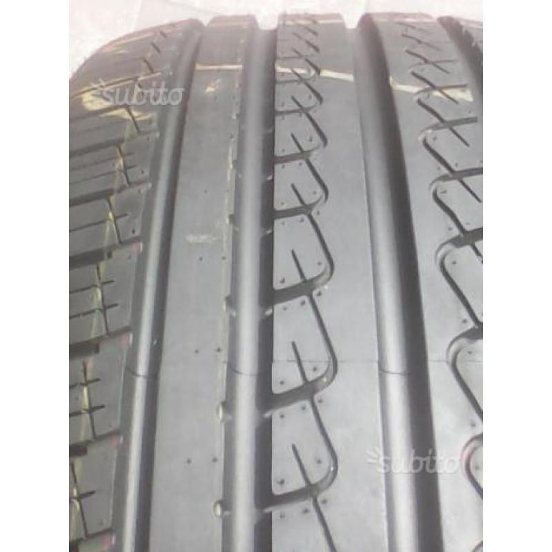 Due gomme estive Pirelli p7 235/55/R17 99v