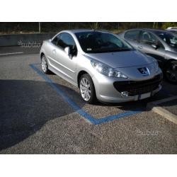 Peugeot 207 CC Decappotabile Allestimento Féli