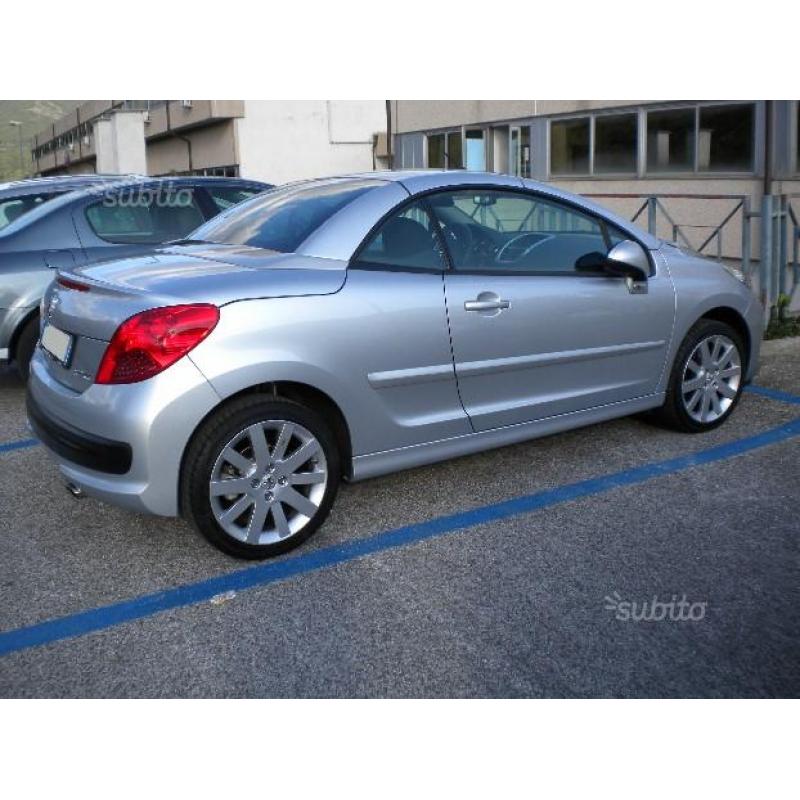 Peugeot 207 CC Decappotabile Allestimento Féli