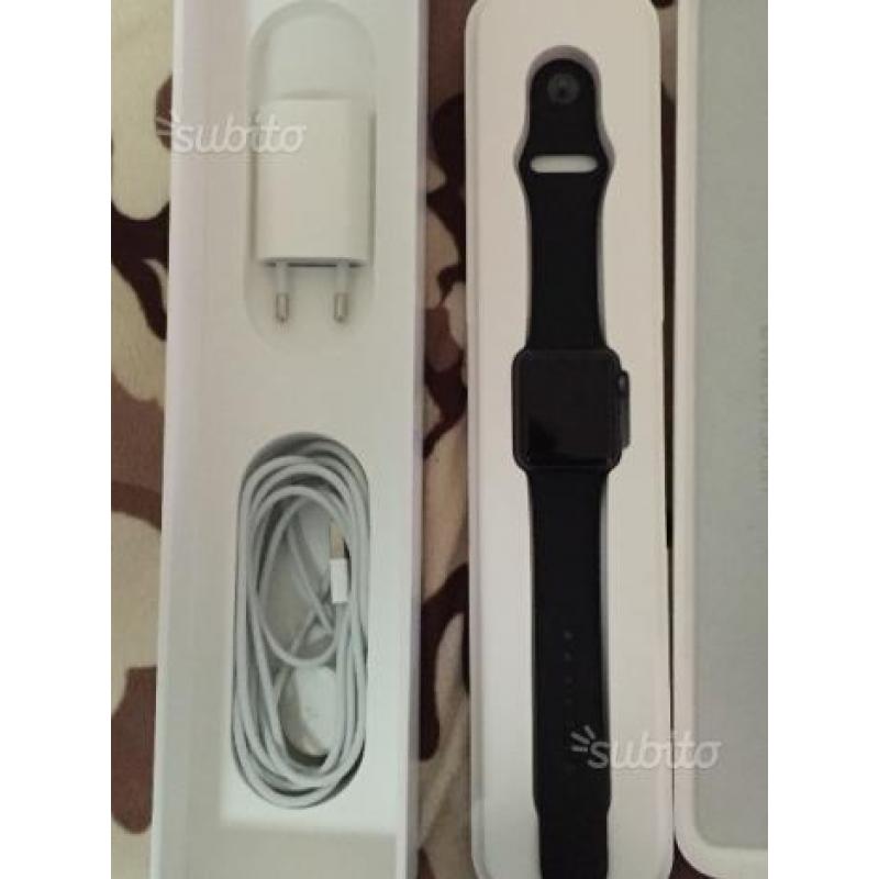 Apple Watch Sport Black 38mm pari al nuovo