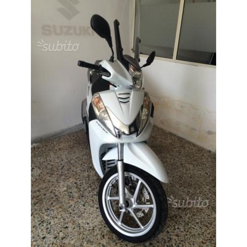 Honda sh 300 2012