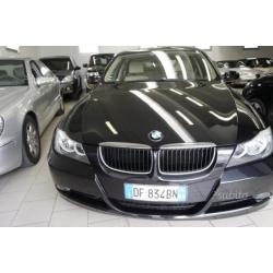 BMW Serie 320i swTouring metano - 2006