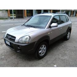 HYUNDAI Tucson DIESEL - 2005