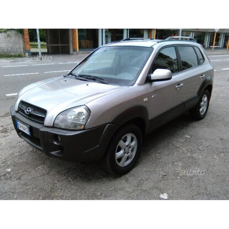 HYUNDAI Tucson DIESEL - 2005