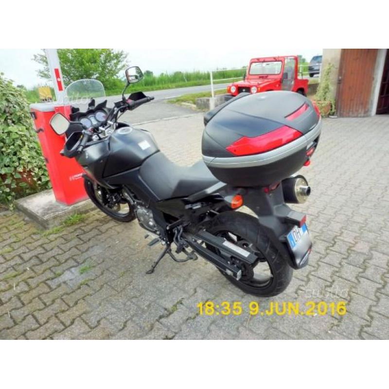 Suzuki V Strom DL 650 - 2008