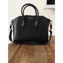 Borsa Modello givenchy Antigona nera