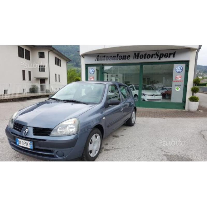 Renault Clio 1.2 Neopatentati