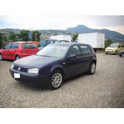 VOLKSWAGEN Golf 4ª serie 1.9 tdi - 2003