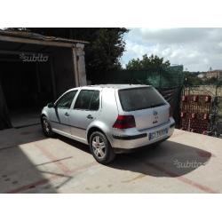 VOLKSWAGEN Golf 4ª serie - 1,9 TDI 101 CV