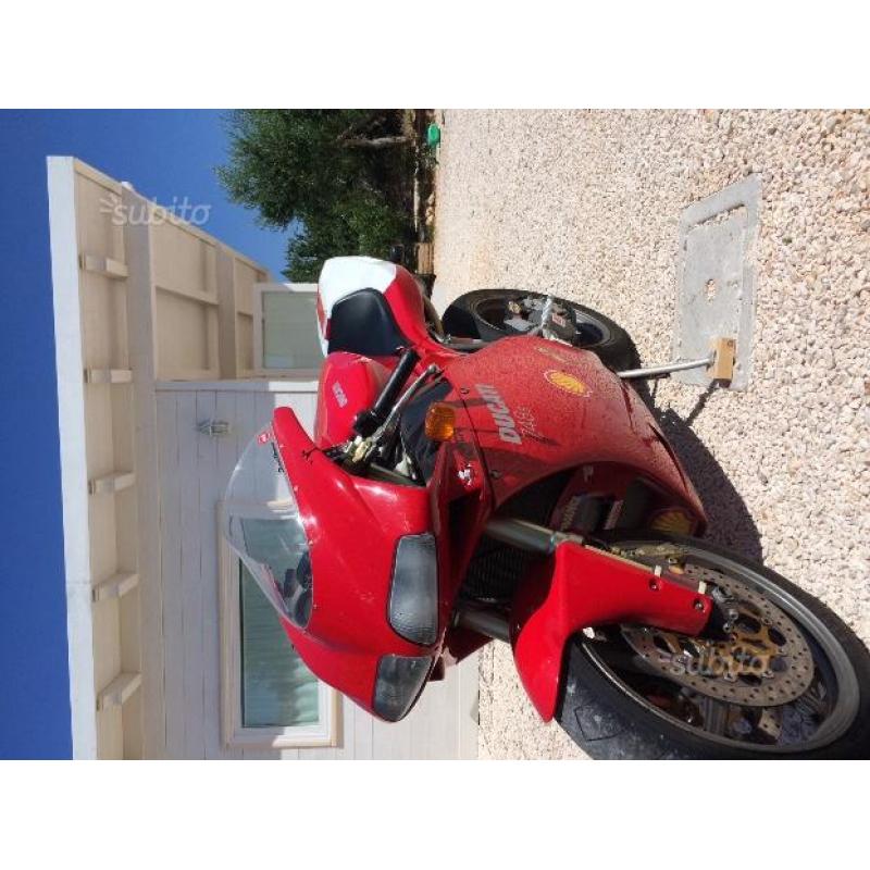 Ducati 748 - 2002