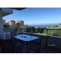 Prestigioso appartamento con vista mare VASTO