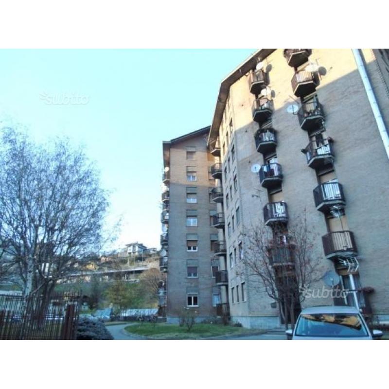 Quadrilocale con 2 camere ad Aosta