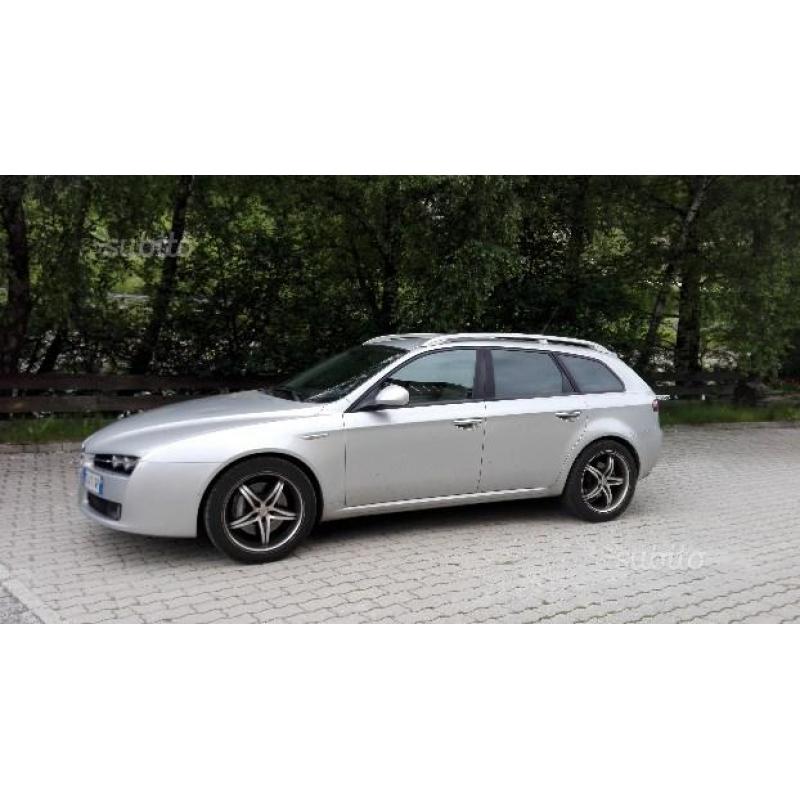 Alfa romeo 159 - 2006