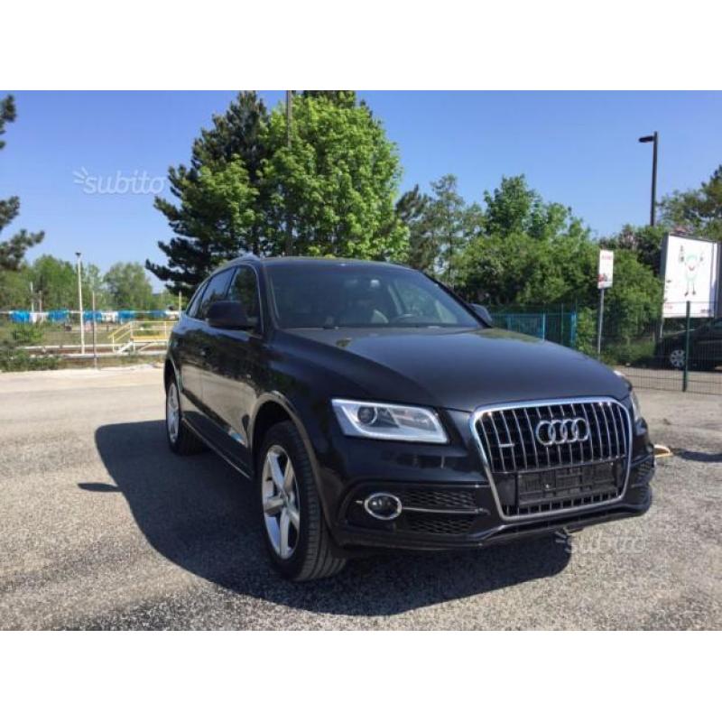 Audi Q5 2.0 TDI quattro S-Line