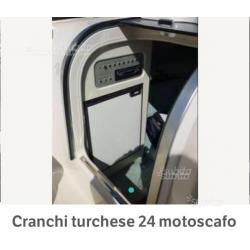 Motoscafo cranchi turchese 24