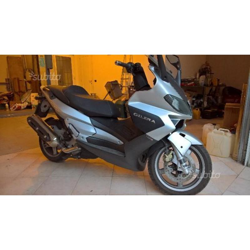 Gilera Nexus 500 - 2004