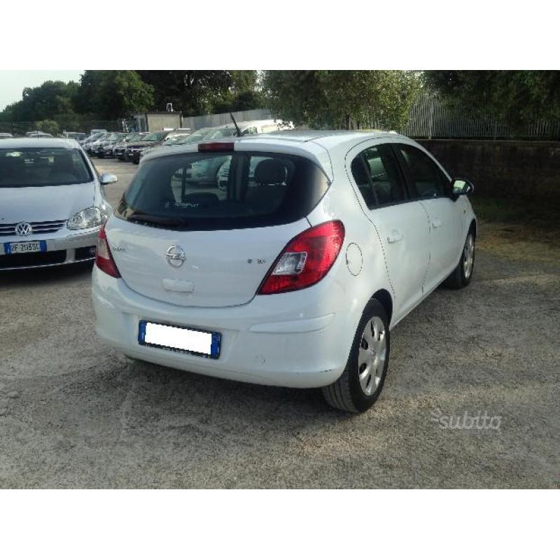 OPEL Corsa 4ª serie - 2012