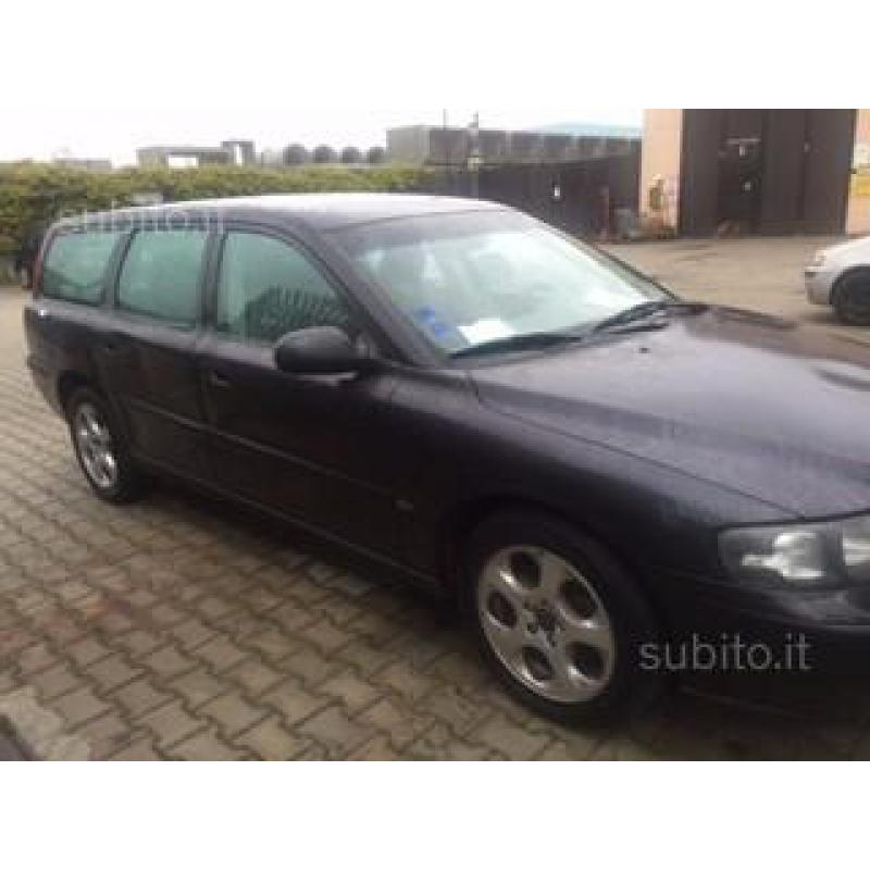 Volvo V70 2002 2.400cc D5 diesel D5244T