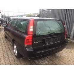 Volvo V70 2002 2.400cc D5 diesel D5244T