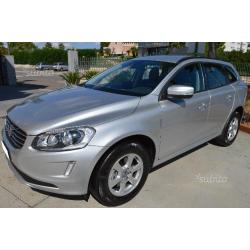 Volvo XC60 2.0 D3 136 cv Geartronic Business-Navi