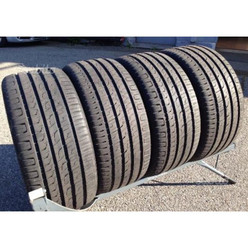 4 pneumatici 275/40 R 20