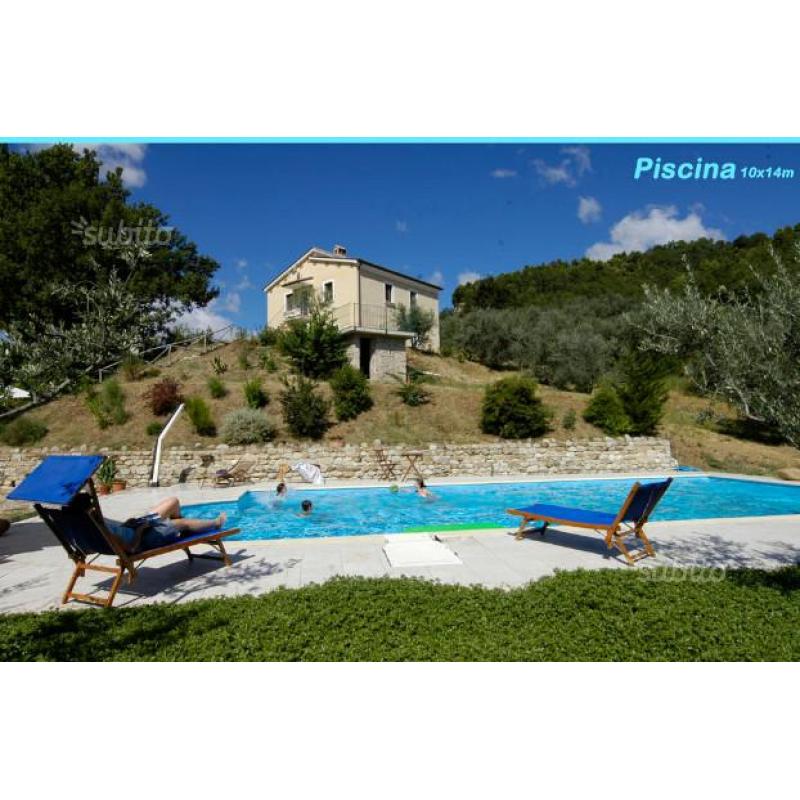 Casa in campagna con piscina