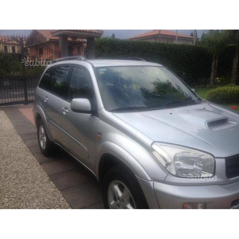 Toyota rav 5porte 2.0 td full 2003