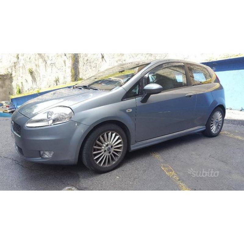 FIAT Grande Punto 1.3 MJT 90 CV 3 porte Emotion