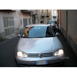 VOLKSWAGEN Golf 4ª serie - 2000