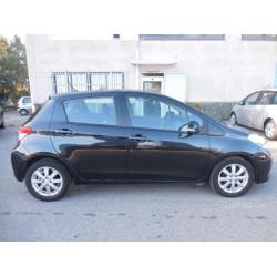 TOYOTA Yaris 1.4 d4d 5porte sol