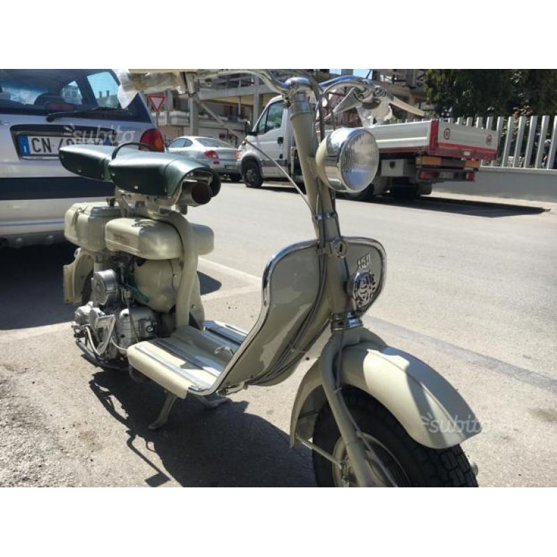 Lambretta 150d da passaggio asi