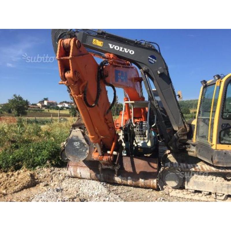 Escavatore Fiat Hitachi EX215