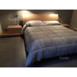 Camera da letto, soggiorno e tavolo da cucina