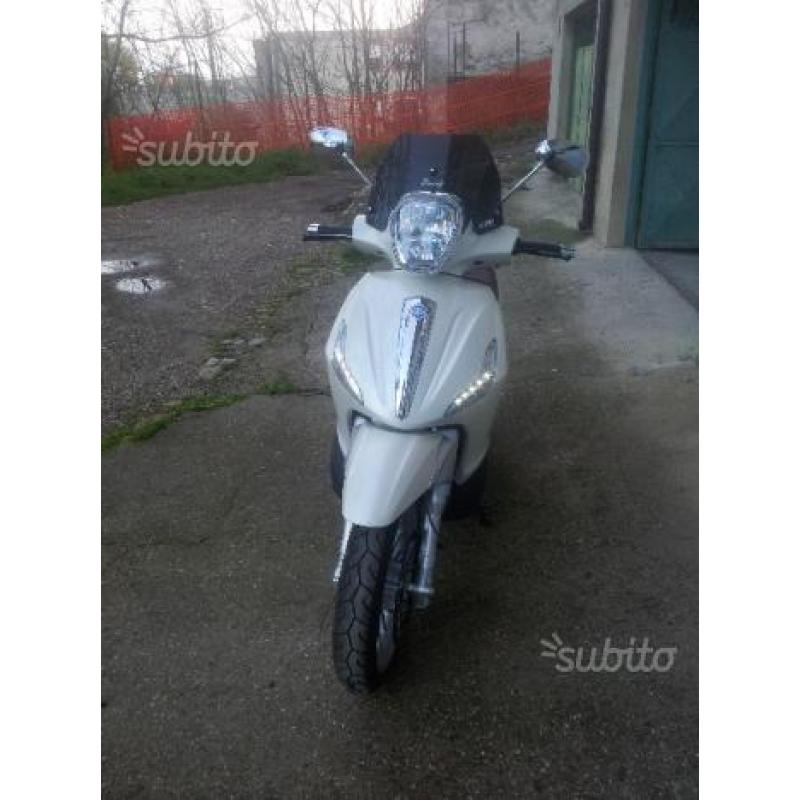 Piaggio Beverly 300 - 2013