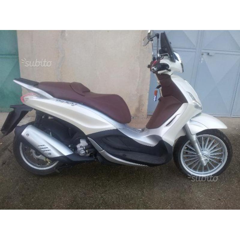 Piaggio Beverly 300 - 2013