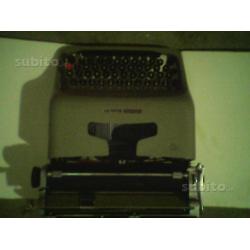 Olivetti macchina da scrivere