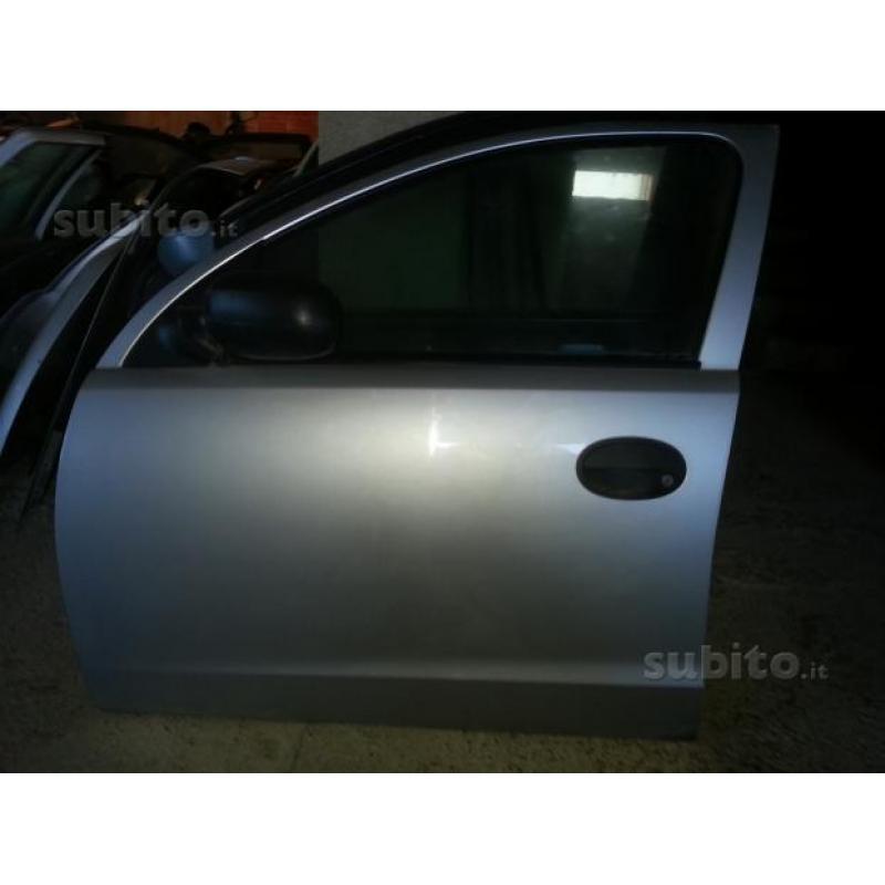 Sportello porta portiera opel corsa c anteriore sx