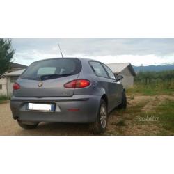 Alfa romeo 147