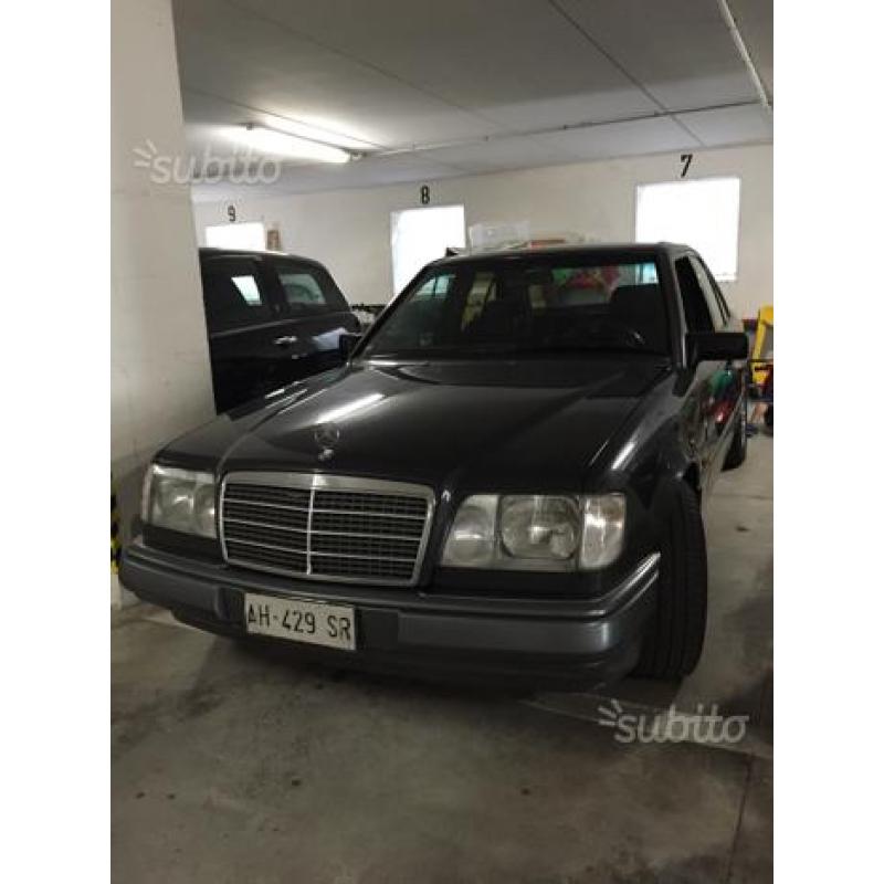 Mercedes E 200 serie W124